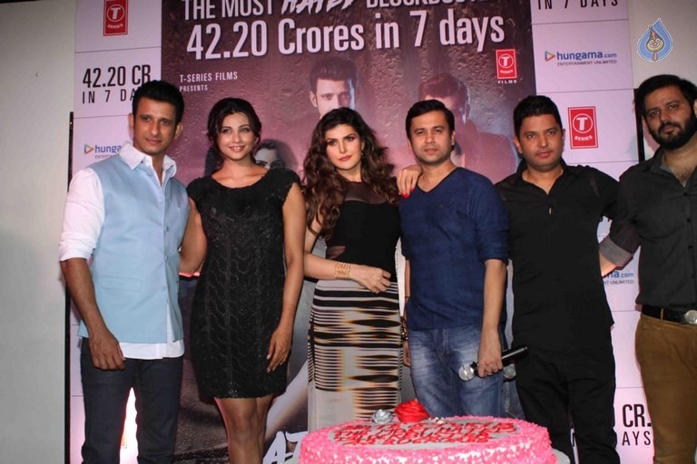 Hate Story 3 Success Party - 8 / 21 photos