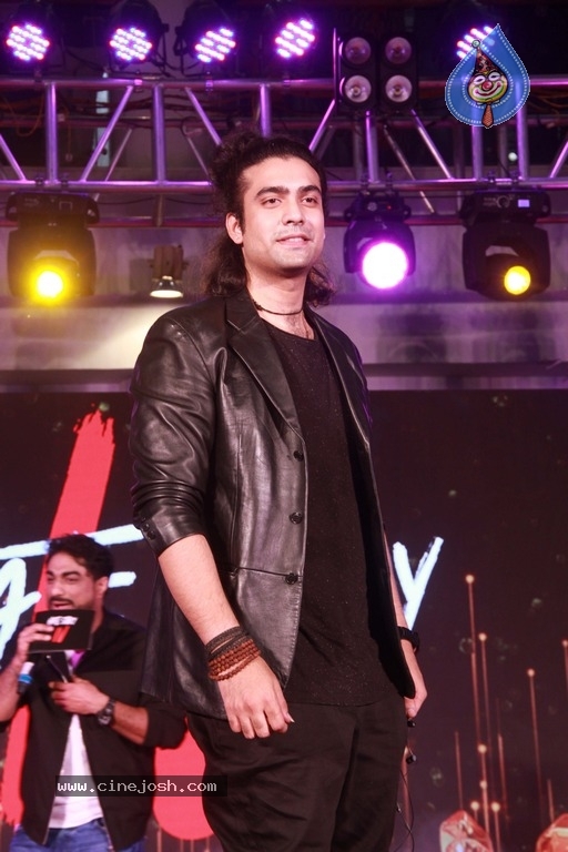 Hate Story 4 Music Concert At R City Mall - 6 / 30 photos