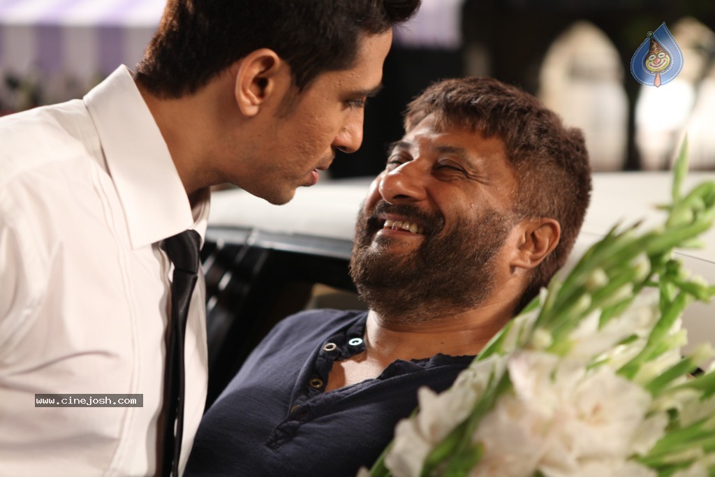 Hate Story Movie Spicy Stills - 22 / 38 photos