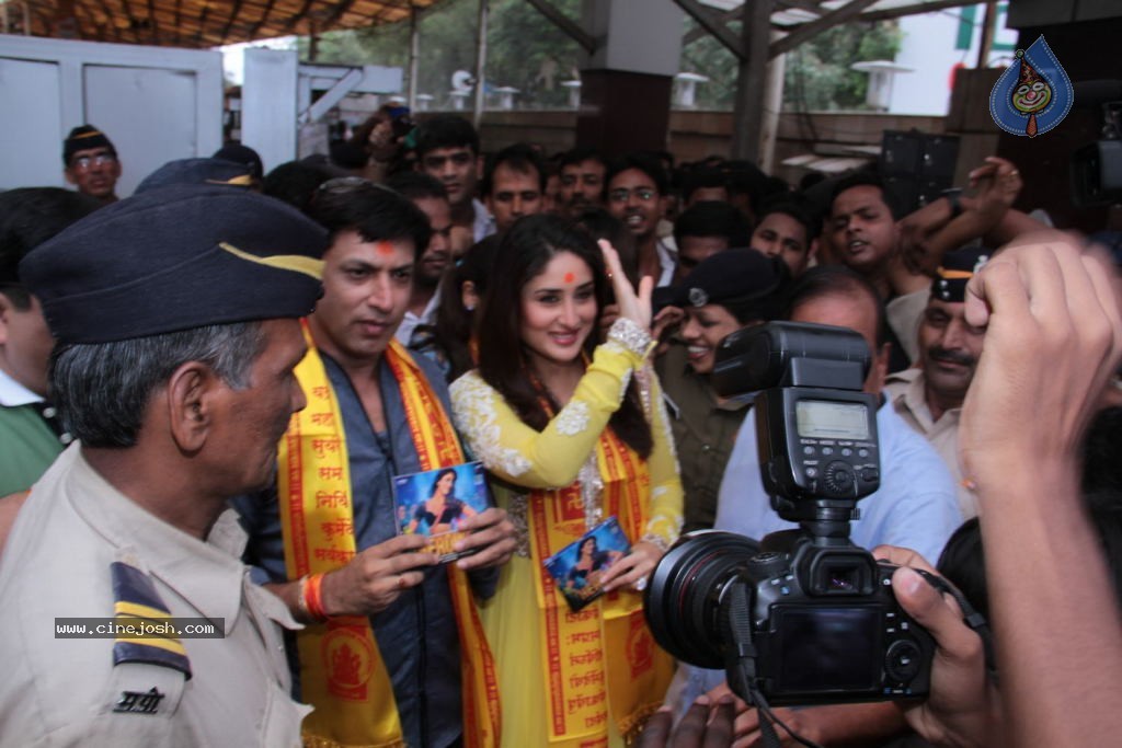 Kareena Heroine Music Launch at Siddhivinayak Temple - 16 / 45 photos