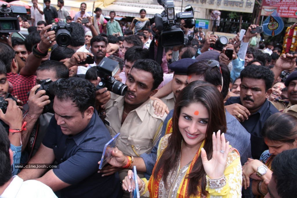 Kareena Heroine Music Launch at Siddhivinayak Temple - 41 / 45 photos