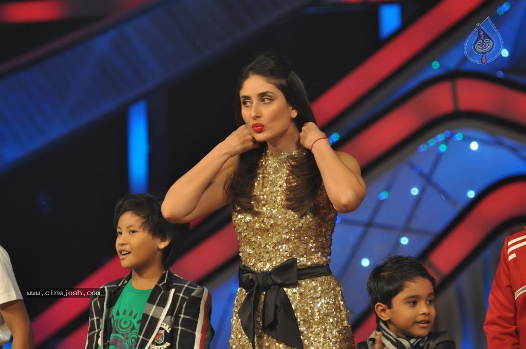 Heroine Promotion at Dance India Dance Sets - 35 / 44 photos