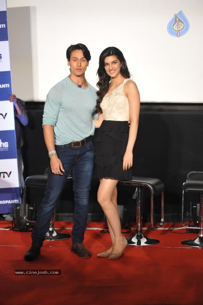 Heropanti First Look Launch - 6 / 93 photos