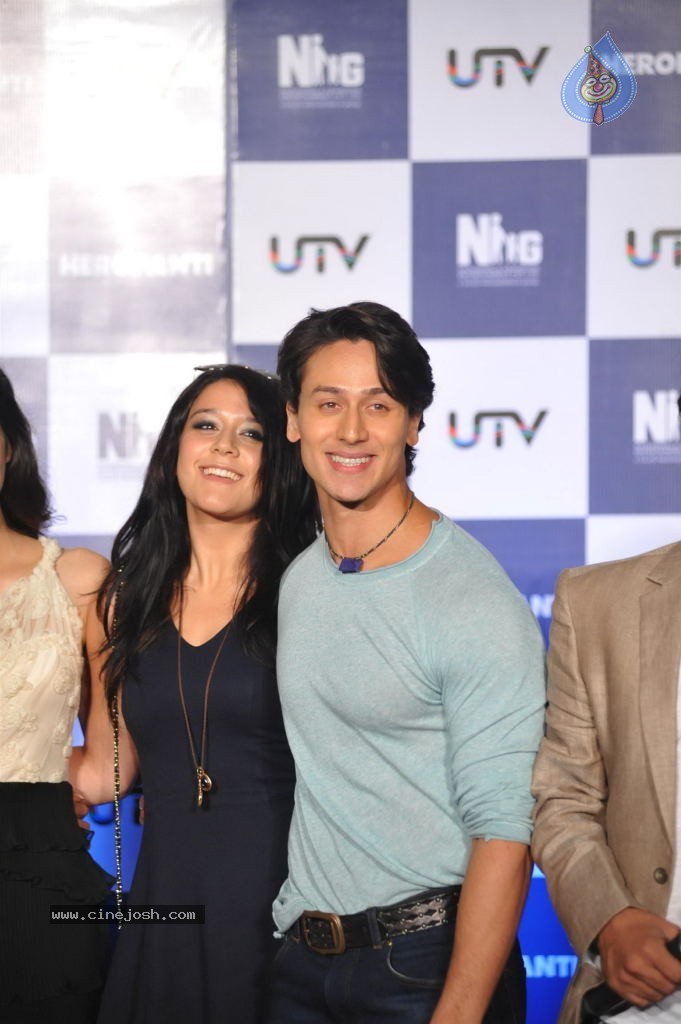 Heropanti First Look Launch - 22 / 93 photos