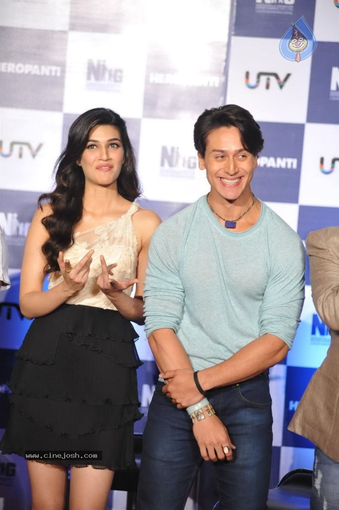 Heropanti First Look Launch - 56 / 93 photos