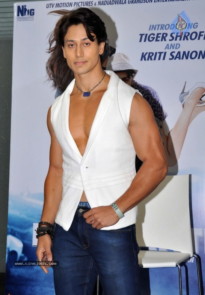 Heropanti Whistle Bajja Song Launch - 5 / 39 photos