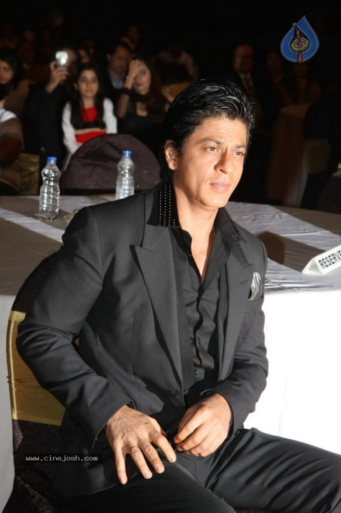 Hot Bolly Celebs at Big Star Entertainment Awards - 11 / 92 photos
