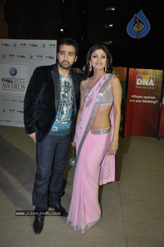 Hot Bolly Celebs at DNA After Hours Style Awards - 28 / 70 photos