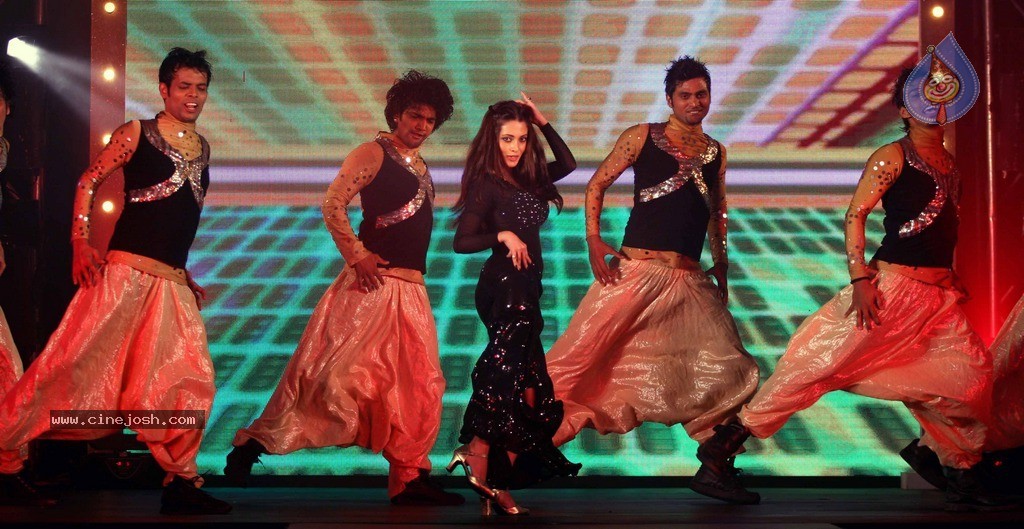 Hot Bolly Celebs at Gitanjali Ticket to Bollywood Event - 1 / 98 photos