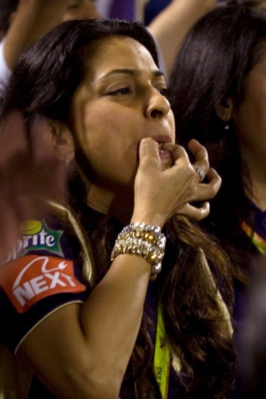 Hot Bolly Celebs at IPL - 15 / 48 photos
