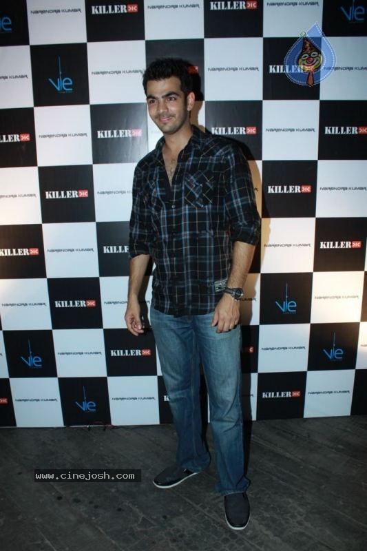 Hot Bolly Celebs at Killer Fashion Show and Party - 15 / 44 photos