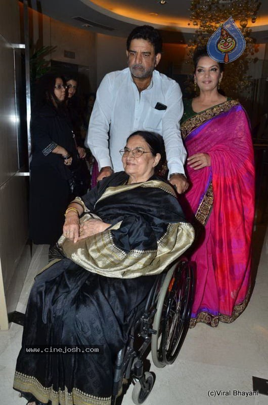 Hot Bolly Celebs at Mijwan Show - 17 / 152 photos
