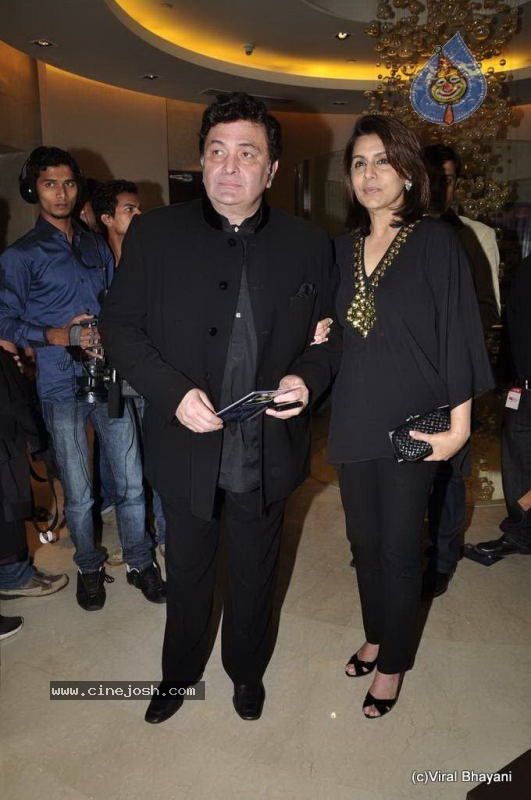 Hot Bolly Celebs at Mijwan Show - 93 / 152 photos