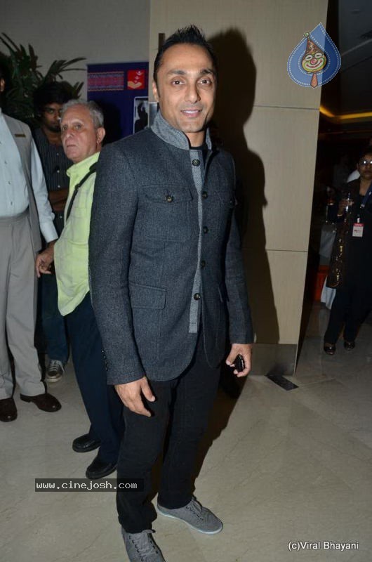 Hot Bolly Celebs at Mijwan Show - 138 / 152 photos