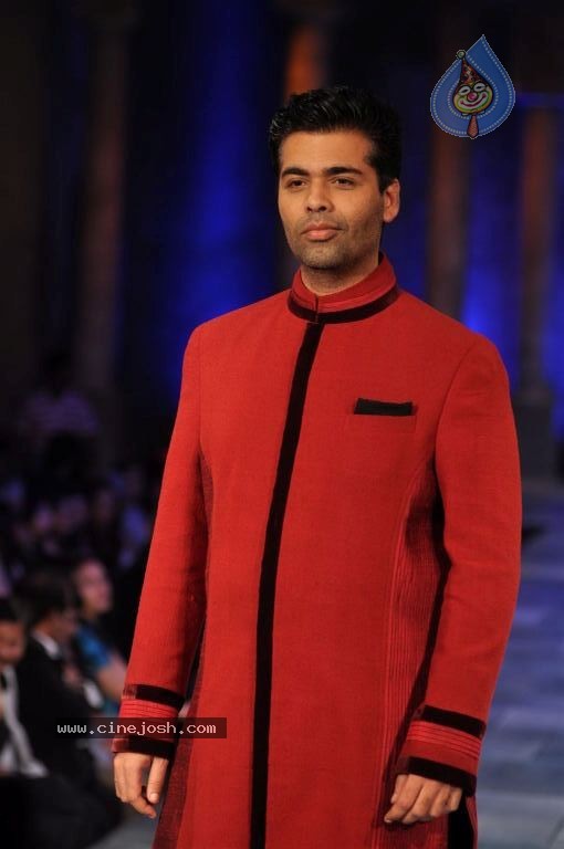 Hot Bolly Celebs at Mijwan Welfare Society Fashion Show - 82 / 131 photos