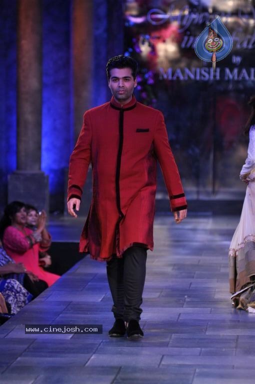 Hot Bolly Celebs at Mijwan Welfare Society Fashion Show - 127 / 131 photos