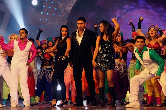 Hot Bolly Celebs at Sahara IPL Awards 2010 Ceremony - 55 / 62 photos