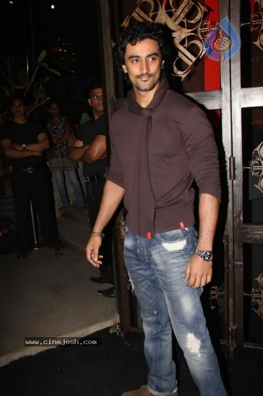 Hot Bolly Celebs at The Charcoal Project Launch - 79 / 108 photos