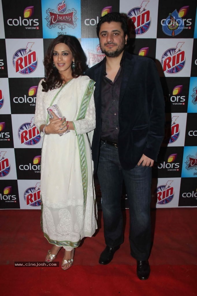 Hot Bolly Celebs at Umang 2012 - 13 / 149 photos