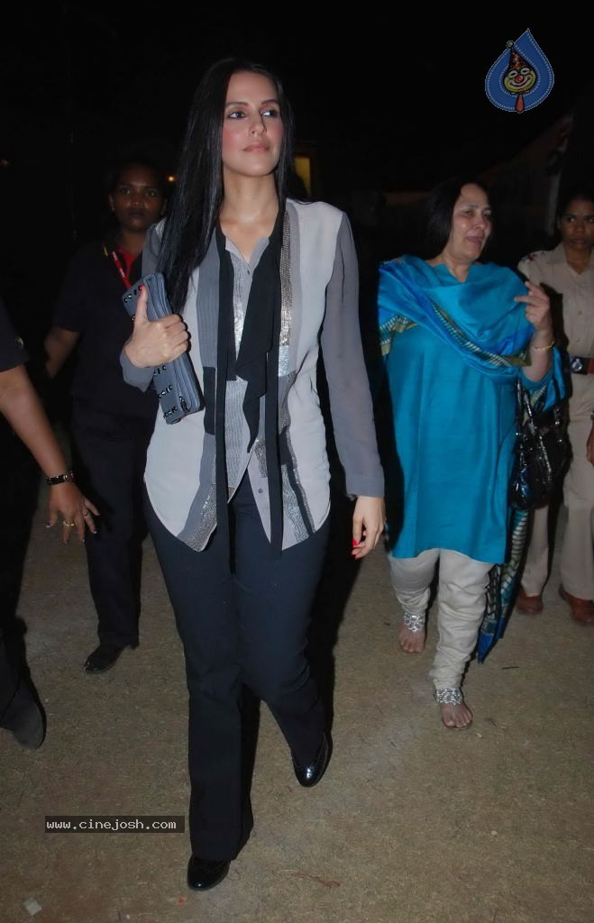 Hot Bolly Celebs at Umang 2012 - 98 / 149 photos