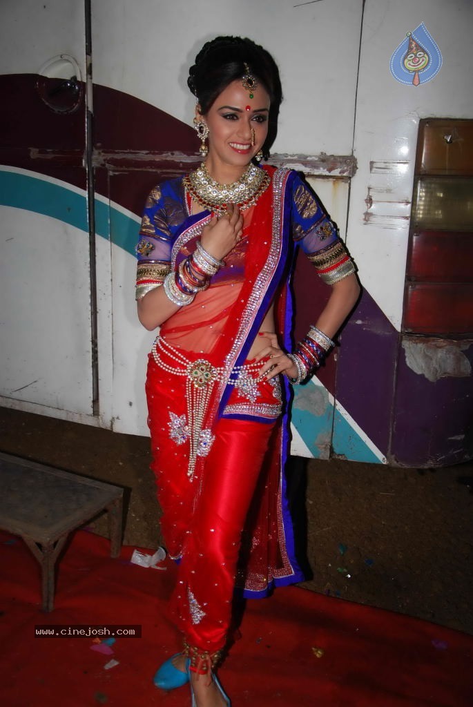 Hot Bolly Celebs at Umang 2012 - 134 / 149 photos