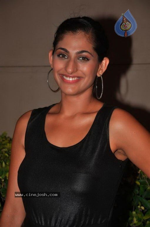 Hot Bolly Celebs Performance at Gitanjali Wedding Carnival - 58 / 67 photos