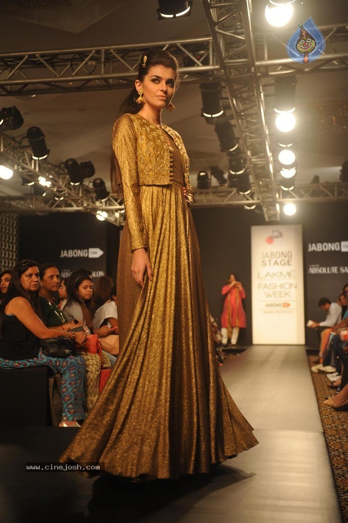 Hot Bolly Celebs Walks the Ramp at LFW 2014 - 55 / 187 photos