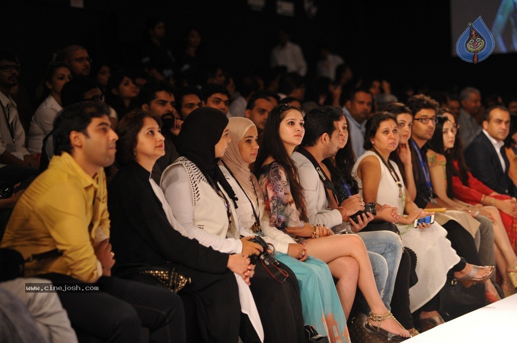 Hot Bolly Celebs Walks the Ramp at LFW 2014 - 63 / 187 photos