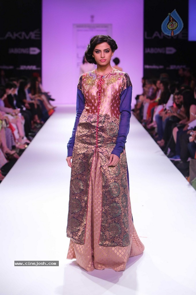 Hot Bolly Celebs Walks the Ramp at LFW 2014 - 96 / 187 photos
