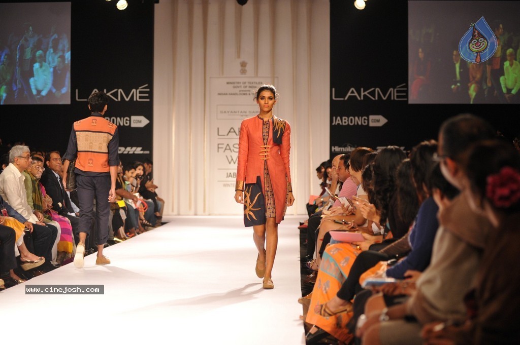 Hot Bolly Celebs Walks the Ramp at LFW 2014 - 166 / 187 photos