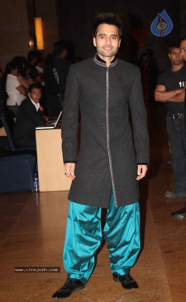 Hot Celebs at Deepshikha n Kaishav Sangeet Ceremony - 16 / 142 photos