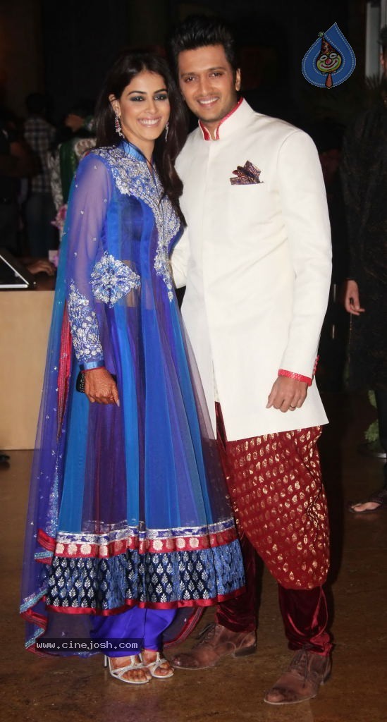 Hot Celebs at Deepshikha n Kaishav Sangeet Ceremony - 50 / 142 photos