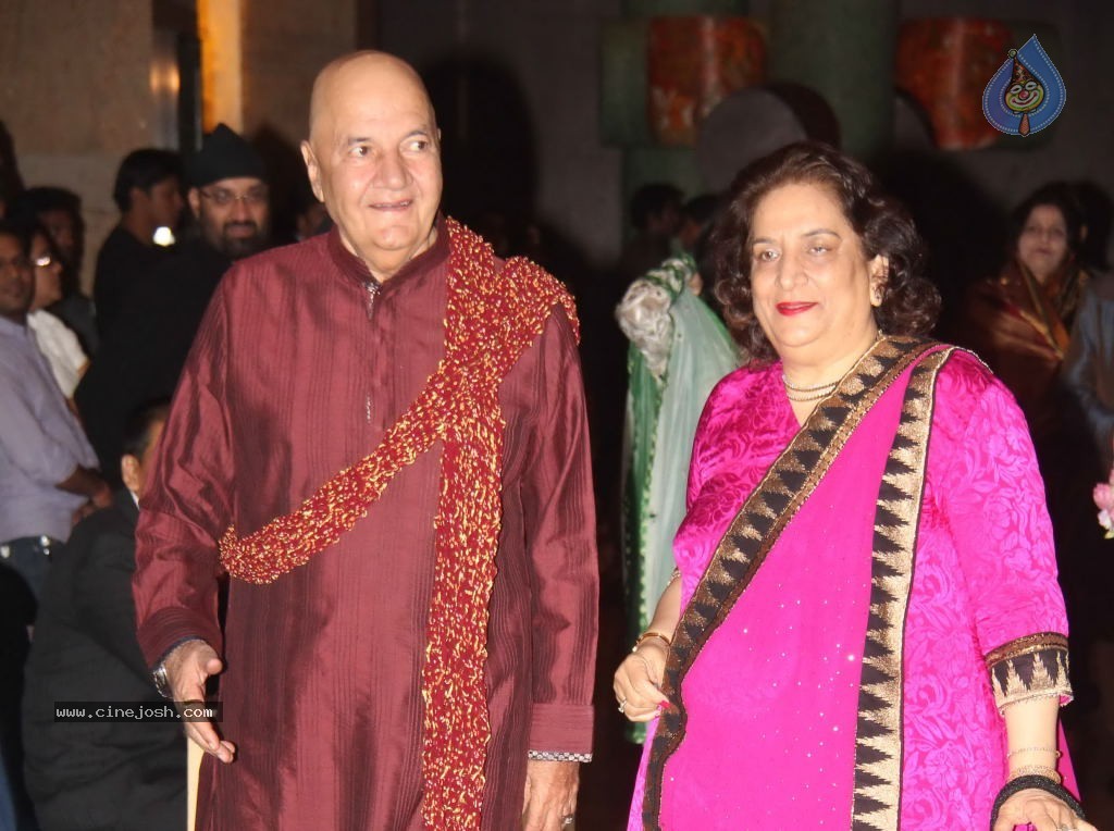 Hot Celebs at Deepshikha n Kaishav Sangeet Ceremony - 115 / 142 photos
