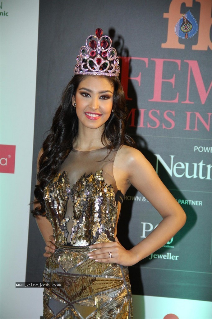 Hot Celebs at Femina Miss India 2014 - 1 / 112 photos