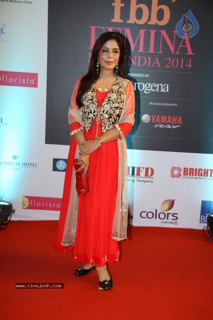 Hot Celebs at Femina Miss India 2014 - 51 / 112 photos