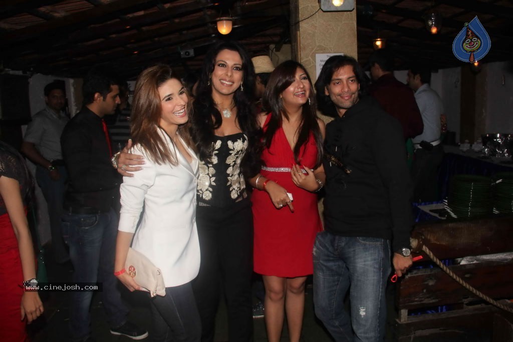Hot Girls at Juhi n Sachin Shroff Party - 19 / 80 photos