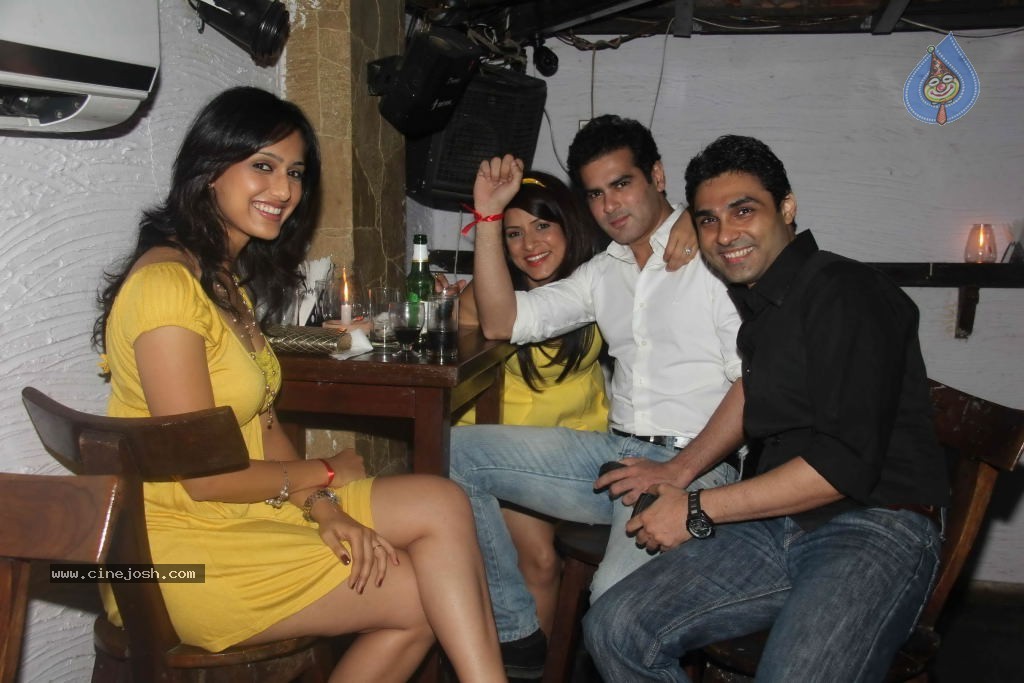 Hot Girls at Juhi n Sachin Shroff Party - 42 / 80 photos