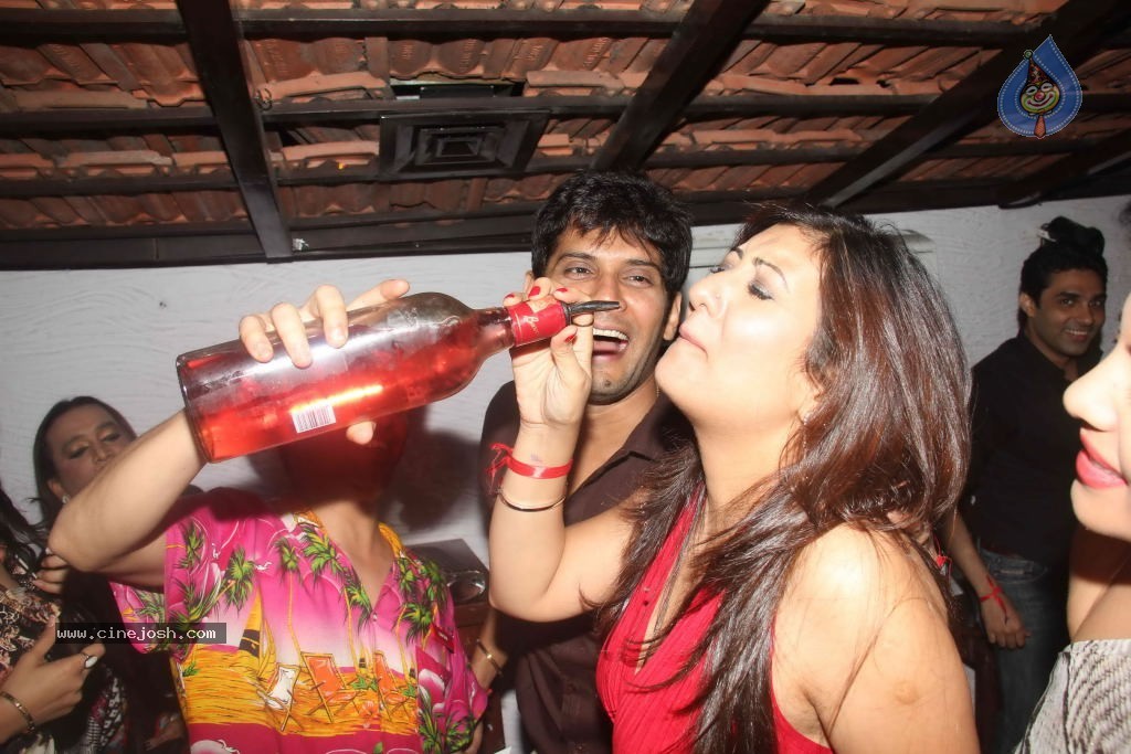 Hot Girls at Juhi n Sachin Shroff Party - 52 / 80 photos