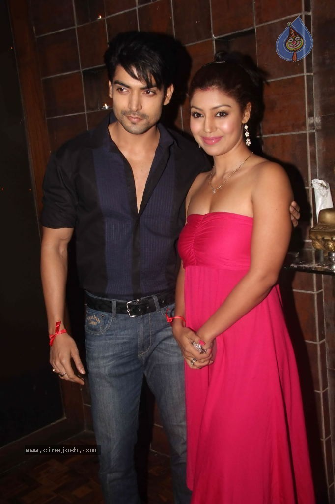 Hot Girls at Juhi n Sachin Shroff Party - 72 / 80 photos