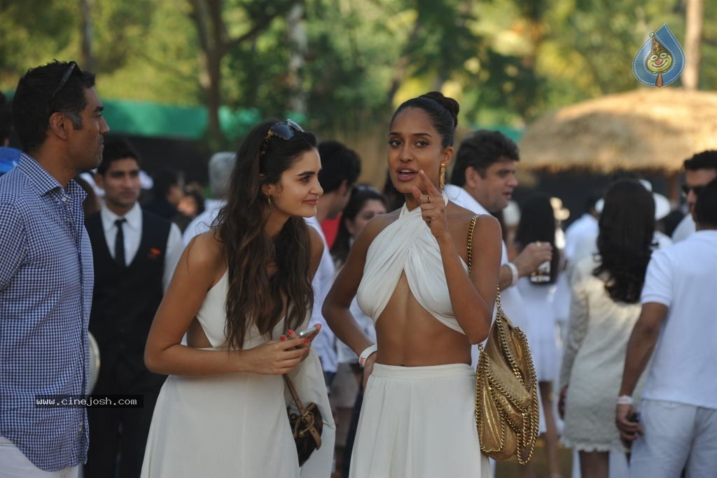 Hot Models at Kingfisher Calendar 2014 Launch - 16 / 123 photos