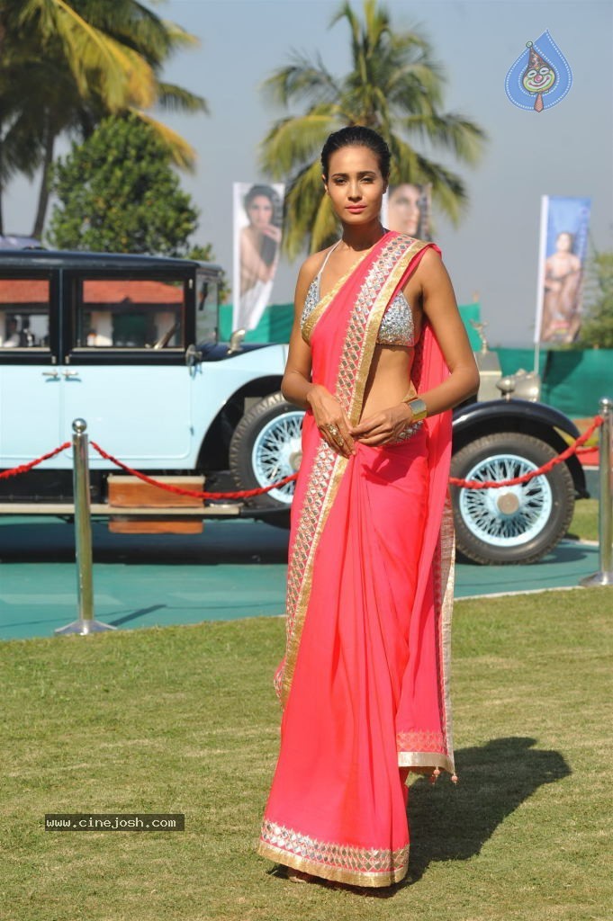 Hot Models at Kingfisher Calendar 2014 Launch - 46 / 123 photos