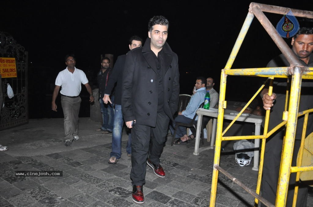 Hrithik Roshan Birthday Party - 13 / 75 photos
