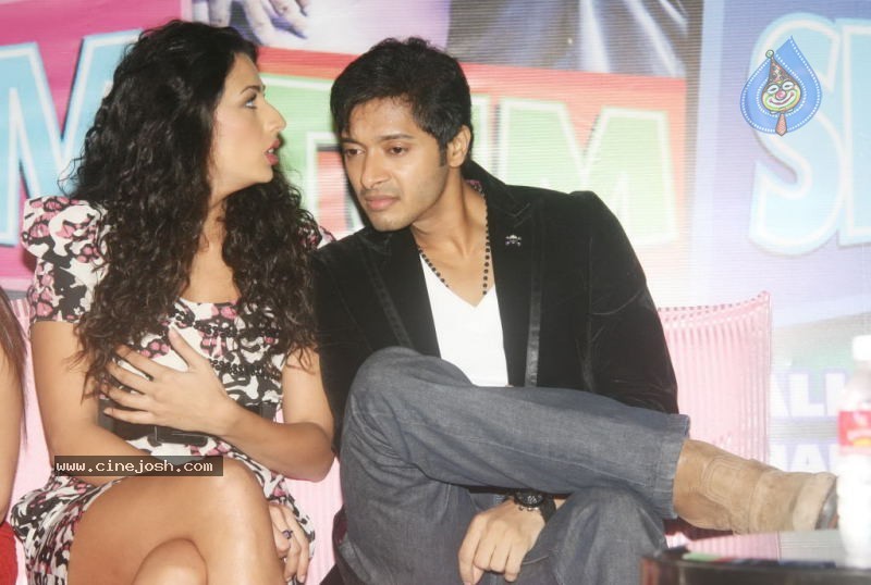 Hum Tum Shabana Promotional Tour - 13 / 37 photos