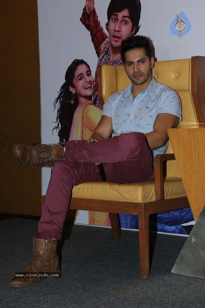 Humpty Sharma Ki Dulhania Film Press Meet - 25 / 82 photos