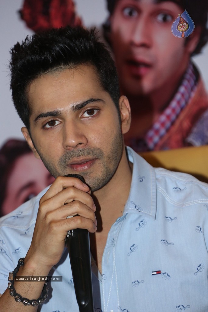 Humpty Sharma Ki Dulhania Film Press Meet - 73 / 82 photos