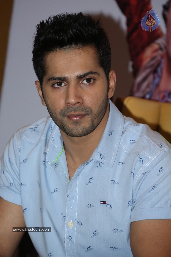 Humpty Sharma Ki Dulhania Film Press Meet - 76 / 82 photos
