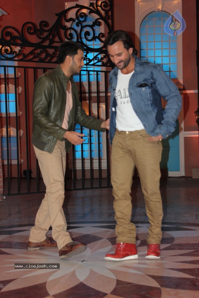 Humshakals Stars at Hasee House  - 3 / 35 photos