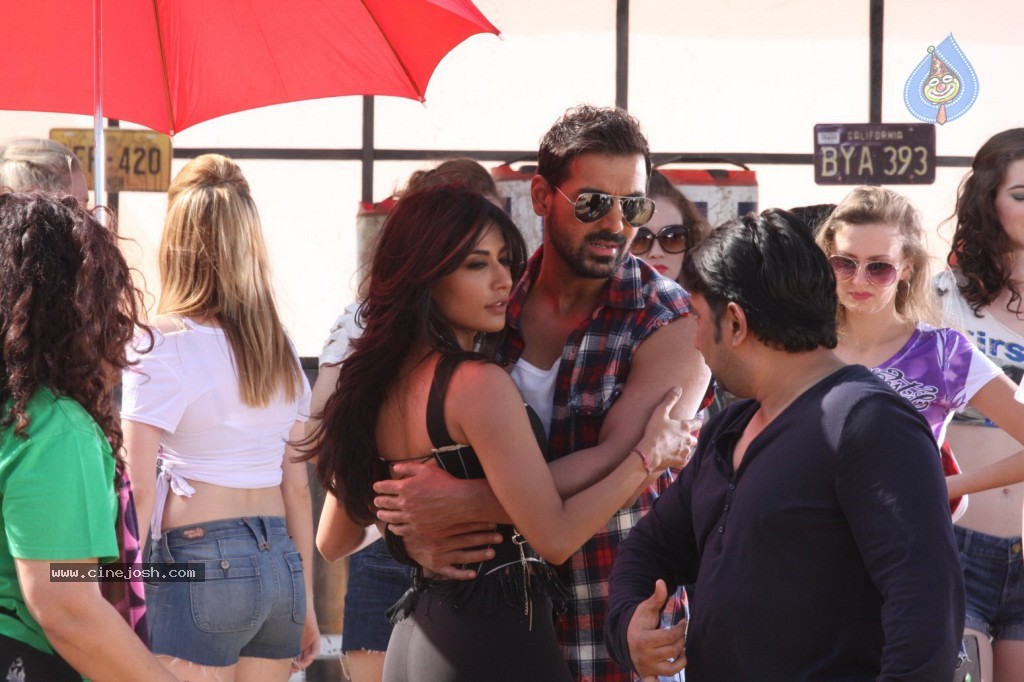 I Me Aur Main Movie Song Shooting Spot - 41 / 58 photos