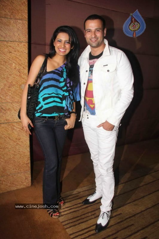 IIJW 2011 Ramp Walk Show Day 3 - 45 / 81 photos