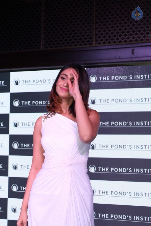 Ileana and Amy Jackson Ponds Institute new Products Launch - 24 / 33 photos